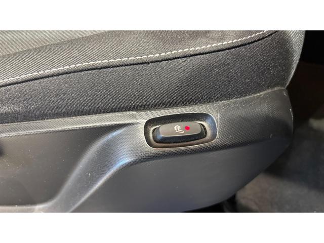 スマートフォーフォー パッション　クルコン　バックカメラ　ポータブルナビ　シートヒーター　ツートン　ツイナミック　クルコン　バックカメラ　ツートン（49枚目）