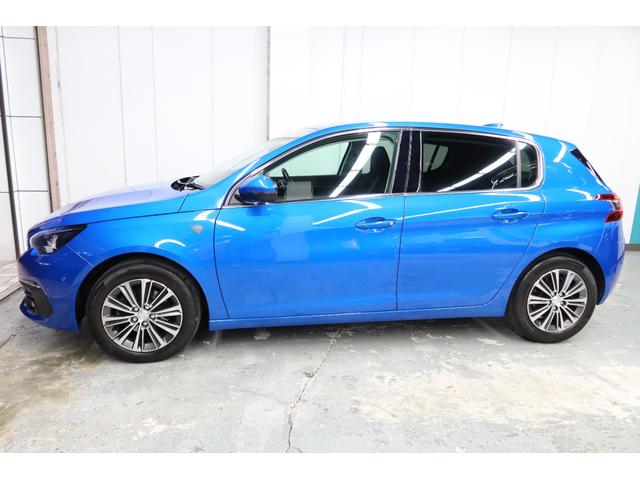 ３０８ ロードトリップ　ブルーＨＤｉ　カープレイ　ＬＥＤヘッドライト　アダプティブクルーズコントロール　前後ドライブレコーダー　パドルシフト　バックカメラ　ブラインドスポット　ＥＴＣ（4枚目）