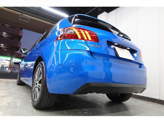 ３０８ ロードトリップ　ブルーＨＤｉ　カープレイ　ＬＥＤヘッドライト　アダプティブクルーズコントロール　前後ドライブレコーダー　パドルシフト　バックカメラ　ブラインドスポット　ＥＴＣ（21枚目）