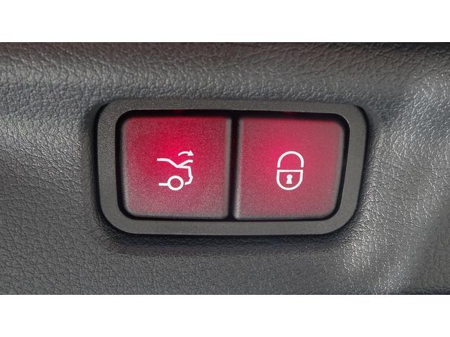 Ｃクラス Ｃ４３　４マチック　左ハンドル・パノラミックスライディングルーフ・ワンオーナー・認定中古車保証２年（42枚目）