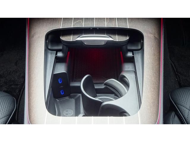 Eクラスステーションワゴン E300 ステーションワゴン エクスクルーシブ デジタルインテリアパッケージ・レザ-エクスクル-シブパッケ-ジ・弊社デモカー・法人ワンオーナー・認定中古車・新車保証継承(27枚目)