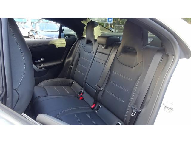 CLAクラス CLA200d アーバンスターズ パノラミックスライディングルーフ・ブラックレザーシート・弊社デモカー・法人ワンオーナー・認定中古車・新車保証継承(14枚目)