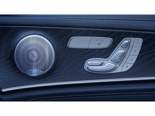 【フロントシートヒーティング】運転席／助手席共に三段階で調節が可能なシートヒーターを装備しております。季節を問わず快適にご使用いただけます。』