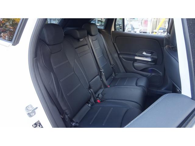 ＧＬＡクラス ＧＬＡ２００ｄ　４マチック　アーバンスターズ　弊社デモカー・法人ワンオーナー・認定中古車・新車保証継承（12枚目）