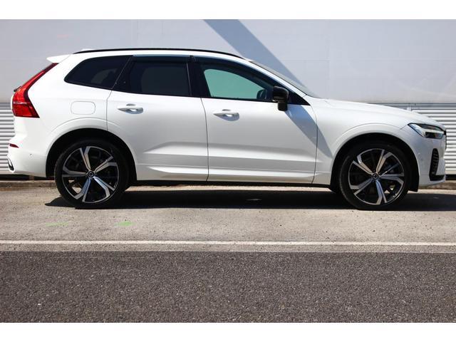 ＸＣ６０ リチャージアルティメトＴ６ＡＷＤプラグインハイブリド　認定中古車　ロングレンジＰＨＥＶ　Ｇｏｏｇｌｅナビ　スマホ連動　ブロンドレザーシート　サンルーフ　エアサス（5枚目）