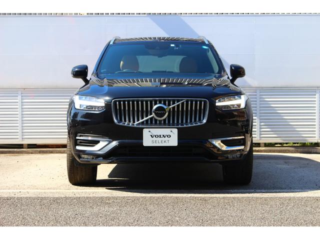 ＸＣ９０ Ｂ６　ＡＷＤ　インスクリプション　認定中古車　エアサスペンション　アンバーレザーシート　スーパーチャージャー　ターボチャージャー　ワンオーナー　９インチ純正ナビ　３６０度ビューカメラ　安全支援システム　運転支援システム（5枚目）