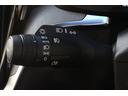 リチャージ　ＰＨＶ　Ｔ６　ＡＷＤ　インスクリプション　認定中古車　プラグインハイブリッド　ブロンドレザーシート　９インチ純正ナビ　３６０度ビューカメラ　スマートキー　安全支援システム　運転支援システム(19枚目)