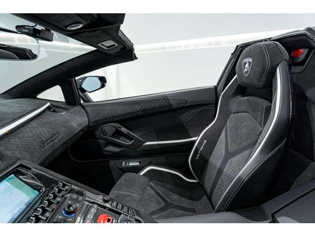 　ロードスター　ＬＰ７８０－４　ウルティメ　４ＷＤ　Ｎｅｒｏ　Ｎｏｃｔｉｓ　メーカー認定中古車　障害物センサー　ＨＤＤナビ　ＥＴＣ　パワーシート　シートヒーター(18枚目)