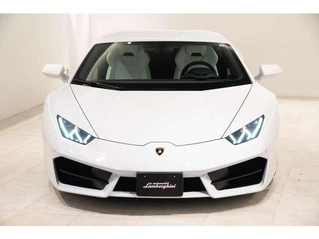 ウラカン ＬＰ５８０－２　（ＬＤＦ）　Ｂｉａｎｃｏ　Ｉｃａｒｕｓ　ＨＤＤナビ　ＬＥＤヘッドライト　認定中古車（4枚目）