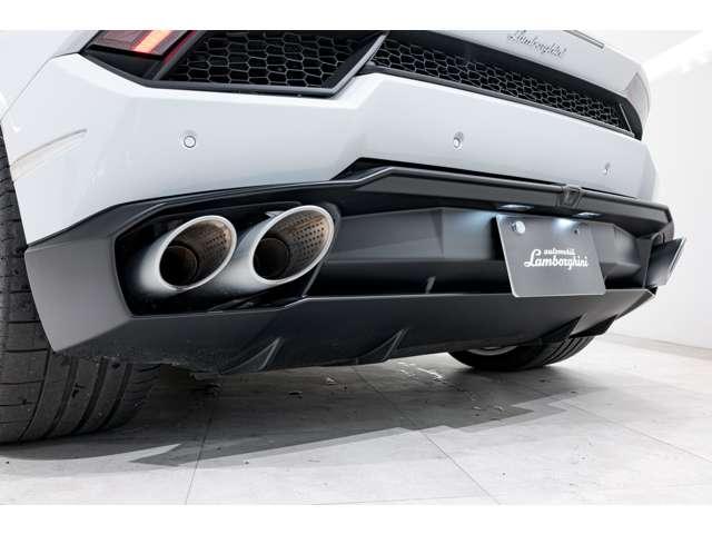 ウラカン ＬＰ５８０－２　（ＬＤＦ）　Ｂｉａｎｃｏ　Ｉｃａｒｕｓ　ＨＤＤナビ　ＬＥＤヘッドライト　認定中古車（13枚目）