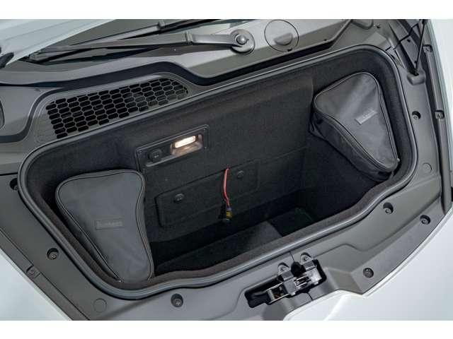 ウラカン ＬＰ５８０－２　（ＬＤＦ）　Ｂｉａｎｃｏ　Ｉｃａｒｕｓ　ＨＤＤナビ　ＬＥＤヘッドライト　認定中古車（20枚目）