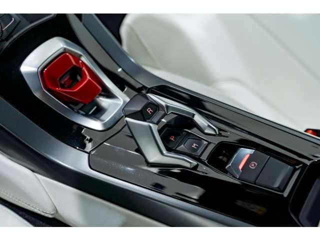 ウラカン ＬＰ５８０－２　（ＬＤＦ）　Ｂｉａｎｃｏ　Ｉｃａｒｕｓ　ＨＤＤナビ　ＬＥＤヘッドライト　認定中古車（30枚目）