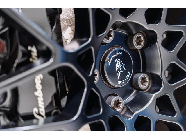 ガヤルド LP560-4 4WD Balloon White(15枚目)