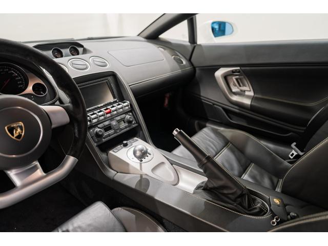 ガヤルド LP560-4 4WD Balloon White(19枚目)