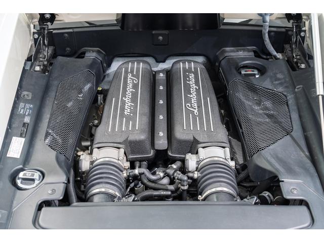 ガヤルド LP560-4 4WD Balloon White(28枚目)