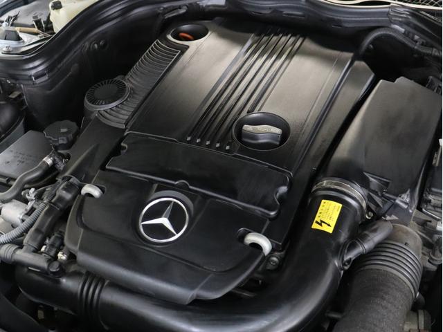 C180アバンギャルド セーフティ&AMGスタイリングPKG 衝突軽減ブレーキ 自動追従クルーズコントロール ブラインドスポットアシスト レーンキープアシスト AMG純正エアロ アルミホイール 地デジ パラメーターステアリング Bluetooth接続 駐車ガイド(73枚目)