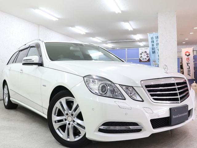 Ｅ３５０ブルテックステーションワゴンアバンＧ　Ｖ６ＢｌｕｅＴＥＣエンジン搭載モデル　純正ナビ　ＴＶ　クルーズコントロール　バックカメラ　キーレスゴー　黒革　シートヒーター　電動リアゲート　ＬＥＤテールランプ　キセノンヘッドライト(8枚目)