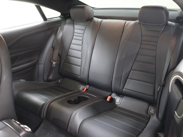 Ｅクラス Ｅ３００　クーペ　スポーツ　レーダーセーフティＰＫＧ　ＡＭＧエアロ＆Ｅ５３ＡＭＧアルミホイール　２４５馬力モデル　ブラックナッパレザー　レーンキープアシスト　ブラインドスポットアシスト　３６０度カメラ　電動トランク（15枚目）