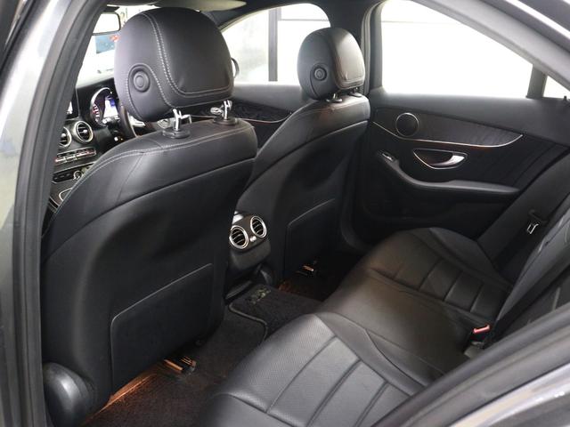 Ｃクラス Ｃ２２０ｄ　ローレウスエディション　特別仕様車　レーダーセーフティＰ　ＡＭＧエアロ＆アルミ　レーンキープアシスト　ブラインドスポットアシスト　スマートキー　前後障害物センサー　メモリーパワーシート　シートヒーター　バックカメラ（16枚目）