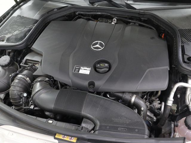 Ｃクラス Ｃ２２０ｄ　ローレウスエディション　特別仕様車　レーダーセーフティＰ　ＡＭＧエアロ＆アルミ　レーンキープアシスト　ブラインドスポットアシスト　スマートキー　前後障害物センサー　メモリーパワーシート　シートヒーター　バックカメラ（22枚目）
