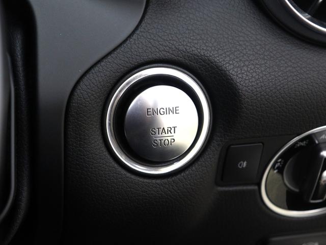 ＳＬＫ ＳＬＫ２００ブルーエフィシェンシー　ＡＭＧスポーツＰＫＧ　ユーティリティＰＫＧ　レッドブレーキキャリパー　電動バリオルーフ　ブラックレザー　シートヒーター　エアスカーフ　純正ナビ　前後障害物センサー　キーレスゴー（25枚目）