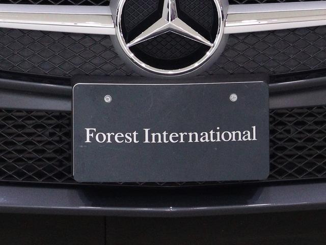 ＳＬＫ ＳＬＫ２００ブルーエフィシェンシー　ＡＭＧスポーツＰＫＧ　ユーティリティＰＫＧ　レッドブレーキキャリパー　電動バリオルーフ　ブラックレザー　シートヒーター　エアスカーフ　純正ナビ　前後障害物センサー　キーレスゴー（41枚目）