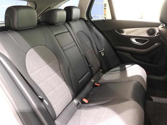 Ｃクラスステーションワゴン Ｃ２００ステーションワゴン　アバンギャルド　レーダーセーフティＰＫＧ　レーンキープアシスト　ブラインドスポットアシスト　ディストロニックプラス　ＬＥＤヘッドライト　電動テールゲート　メモリーパワーシート　シートヒーター　純正ナビ　バックカメラ（24枚目）