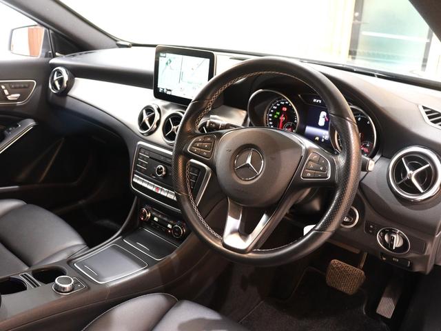 ＧＬＡクラス ＧＬＡ２２０　４マチック　レーダーセーフティ＆プレミアムＰＫＧ　後期型　ブラックレザー　サンルーフ　ハーマンカードンサウンド　ディストロニックプラス　レーンキープアシスト　ナビ　バックカメラ　前後障害物センサー（12枚目）