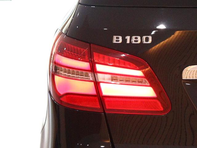 Ｂクラス Ｂ１８０　スポーツ　レーダーセーフティ＆ベーシックパッケージ　パノラマサンルーフ　後期モデル　レーンキープアシスト　ＬＥＤヘッドライト　純正ナビ　ＴＶ　バックカメラ　前後障害物センサー　パドルシフト（46枚目）