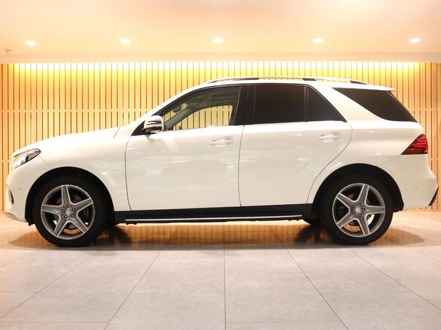 ＧＬＥ ＧＬＥ３５０ｄ　４マチックスポーツ　レーダーセーフティＰＫＧ　電動テールゲート　ランニングボード　黒本革　ヒーター＆パワーシート　パドルシフト　純正ナビ　Ｂｌｕｅｔｏｏｔｈオーディオ　３６０°カメラ　衝突軽減ブレーキ　アップルカープレイ（7枚目）