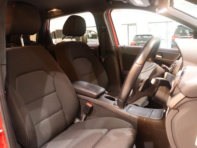 MERCEDES BENZ B-CLASS B180