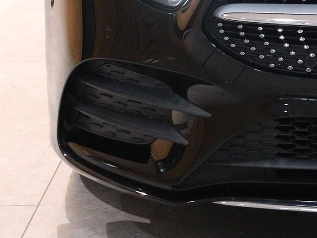 Ａクラス Ａ２００ｄ　ＡＭＧライン　レーダーセーフティパッケージ　ナビゲーションパッケージ　ＭＢＵＸナビ　緊急回避補助　ブラインド＆レーンキープアシスト　ディストロニックプラス　バックカメラ　タッチスクリーンディスプレイ（40枚目）