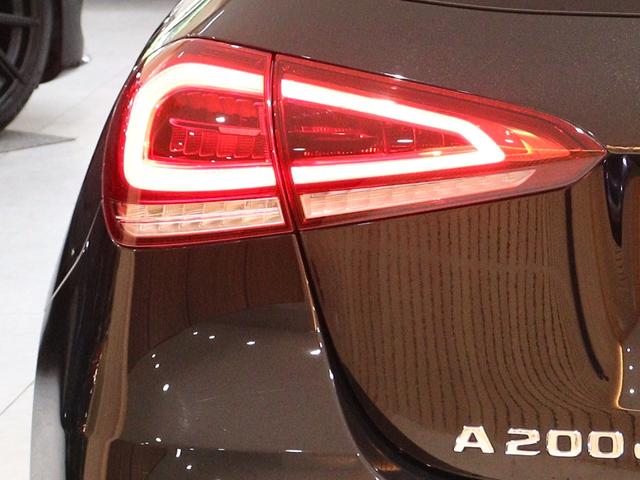 Ａクラス Ａ２００ｄ　ＡＭＧライン　レーダーセーフティパッケージ　ナビゲーションパッケージ　ＭＢＵＸナビ　緊急回避補助　ブラインド＆レーンキープアシスト　ディストロニックプラス　バックカメラ　タッチスクリーンディスプレイ（46枚目）