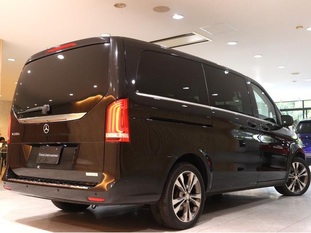 MERCEDES BENZ V-CLASS V220D AVANTGARDE LONG