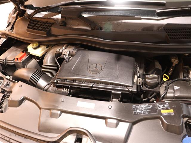 MERCEDES BENZ V-CLASS V220D AVANTGARDE LONG