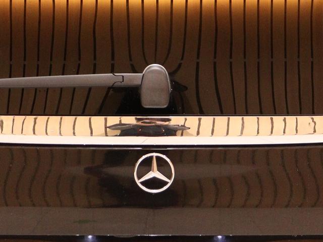 MERCEDES BENZ V-CLASS V220D AVANTGARDE LONG