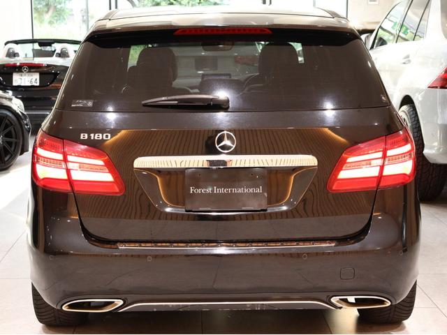 Ｂクラス Ｂ１８０　レーダーセーフティＰＫＧ　衝突軽減ブレーキ　ディストロニックプラス　ブラインドスポットアシスト　純正ナビ　バックカメラ　ＬＥＤヘッドライト　シートヒーター（6枚目）