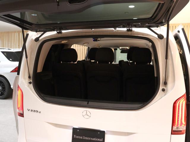 Vクラス V220d レーダーセーフティPKG 360度カメラ 電動リアゲート 両側電動パワースライドドア LEDヘッドライト 純正ナビ ディストロニックプラス ブラインドスポットアシスト レーンキープアシスト(75枚目)