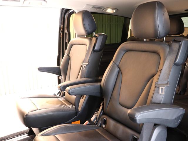 Vクラス V260 ロング 限定車 レーダーセーフティPKG ブラックレザー 360度カメラ 電動リアゲート 電動パワースライドドア LEDヘッドライト ディストロニックプラス ブラインドスポットアシスト レーンキープアシスト(15枚目)
