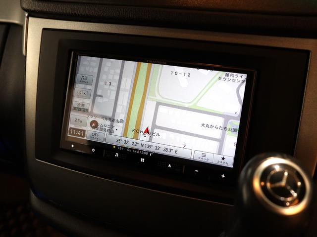 Ｖクラス Ｖ３５０　ブラック　エディション　限定車　ラグジュアリー＆バイキセノンＰＫＧ　社外ナビ　バックカメラ　電動スライドドア　パワーシート　シートヒーター　レザーツインシート　コーナーセンサー（18枚目）