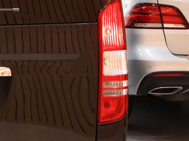 Ｖクラス Ｖ３５０　ブラック　エディション　限定車　ラグジュアリー＆バイキセノンＰＫＧ　社外ナビ　バックカメラ　電動スライドドア　パワーシート　シートヒーター　レザーツインシート　コーナーセンサー（48枚目）