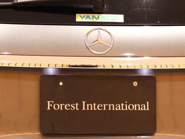 Cクラスステーションワゴン C200 4マチックステーションワゴンアバンギャルド レーダーセーフティPKG レーンキープアシスト ブラインドスポットアシスト ディストロニックプラス LEDヘッドライト 電動テールゲート メモリーパワーシート シートヒーター 純正ナビ バックカメラ(47枚目)