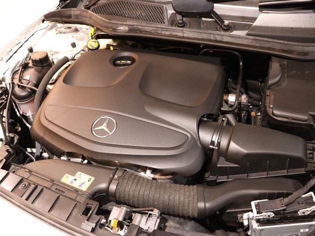 MERCEDES BENZ GLA-CLASS GLA220 4MATIC