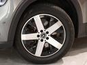 エクステリアの要であるアルミホイールは、純正デザインとなっております。ドレスアップも可能ですので、お気軽にご相談下さいませ!