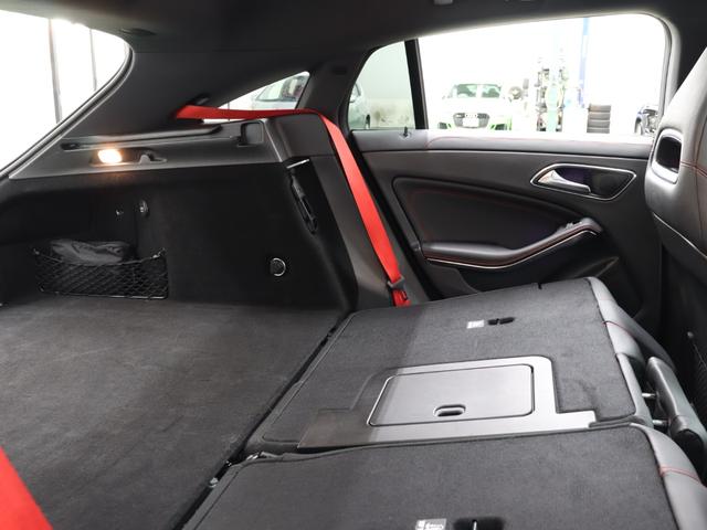 CLAクラス シューティングブレーク CLA45 4マチック シューティングブレーク 後期 レーダーSP 黒革 ヒーター パノラマSR 純正HDDナビ Carplay Bluetooth AMGスポーツサス AMG強化ブレーキ AMGエアロ 純正18AW 2年保証付(24枚目)