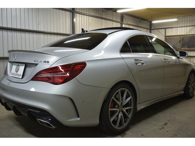 ＣＬＡ４５　４マチック　レーダーセーフティＰ　後期型　３８１馬力　パノラマＳＲ　ヒーター黒革　専用ステア＆マフラー　ディストロ　ＢＳＭ　Ｌキープ　ＡＭＧエアロ１８ＡＷ　キーレスＧＯ　ＰＴＳ　地デジＢカメラ　２年保証(4枚目)