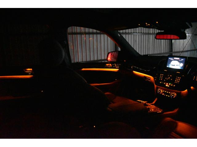 GLE43 4マチック レーダーP 367馬力 9速 パノラマR 全席ヒーター黒革 ディストロ Bスポット AMGエアロ21AW サイドステップ キーレスゴー PTS 電動Rゲート ハーマンK 地デジ 360カメラ 2年保証(37枚目)