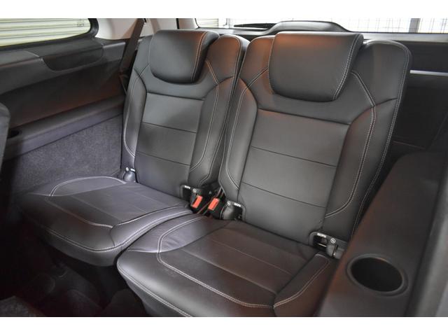 ＧＬクラス ＧＬ３５０　ブルテク４マチックレザーエクスクルシブＰ　レザーエクスクルーシブ　レーダーＰ　Ｖ６ディーゼル　パノラマサンルーフ　ヒーター黒革　ディストロ　Ｂスポット　レーンキープ　キーＧＯ　ＰＴＳ　サイドボード　電動Ｒゲート　地デジ３６０カメラ　２年保証（15枚目）