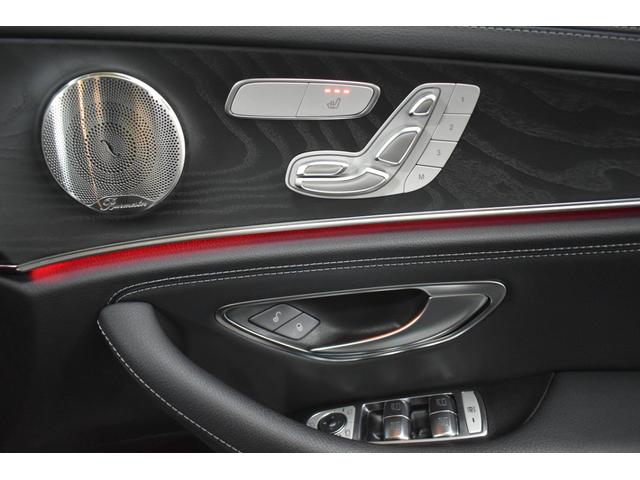 Ｅクラス Ｅ２２０ｄ　スポーツ　ＥＸＣ　レーダーＰ　後期型　サンルーフ　ＭＥコネクト　全席ヒーター黒革　ディストロ　ＡＭＧエアロ１９ＡＷ　電動トランク　ＨＵＤ　ブルメＳ　エアバランスＰ　ＭＢＵＸ　３６０カメラ　２年保証（12枚目）