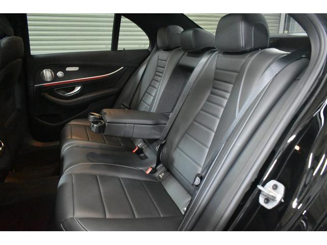 Ｅクラス Ｅ２２０ｄ　スポーツ　ＥＸＣ　レーダーＰ　後期型　サンルーフ　ＭＥコネクト　全席ヒーター黒革　ディストロ　ＡＭＧエアロ１９ＡＷ　電動トランク　ＨＵＤ　ブルメＳ　エアバランスＰ　ＭＢＵＸ　３６０カメラ　２年保証（15枚目）